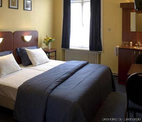 Hotel Antwerp Billard Palace Phòng bức ảnh