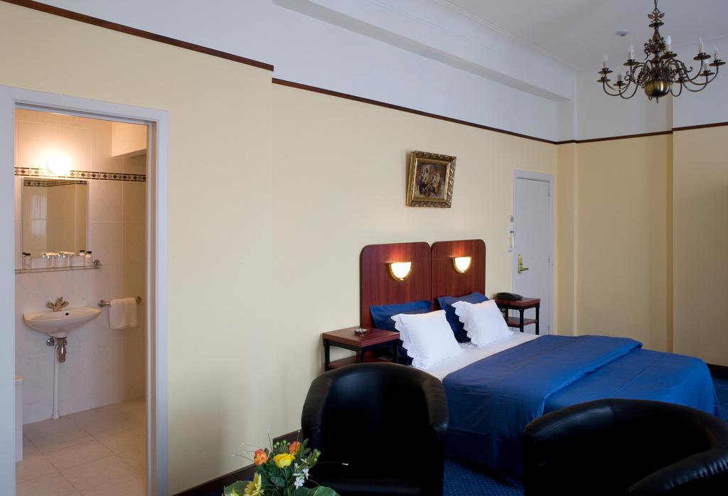 Hotel Antwerp Billard Palace Ngoại thất bức ảnh