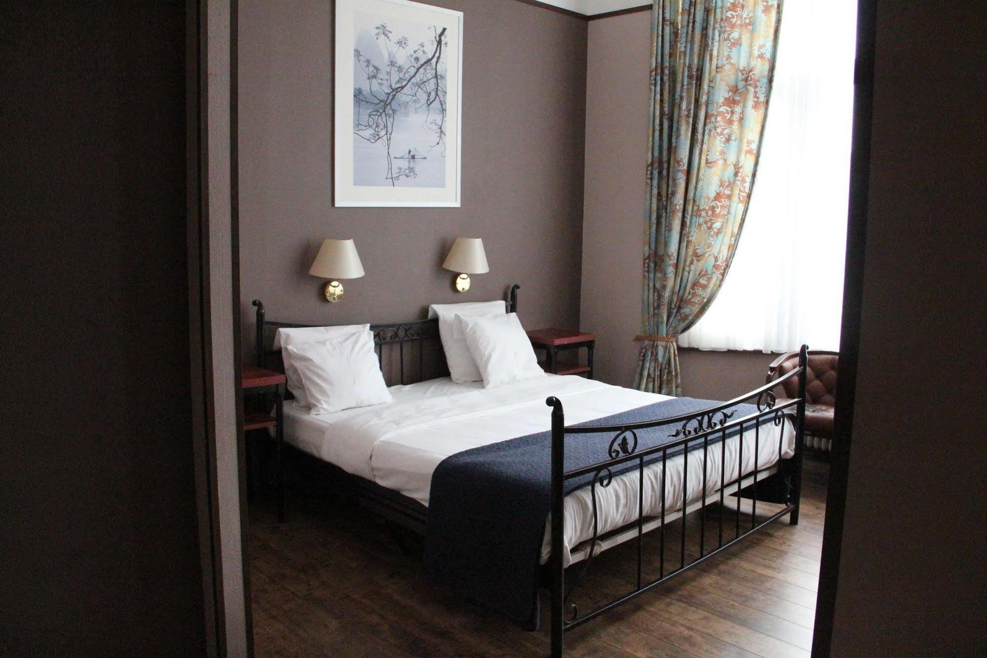 Hotel Antwerp Billard Palace Ngoại thất bức ảnh